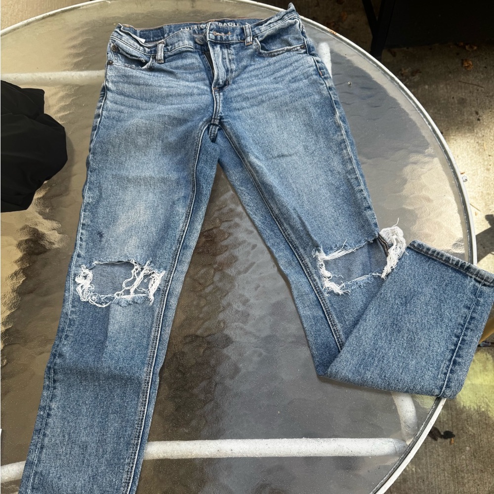 American Eagle Outfitters Light Blue Distressed Skinny Jeans